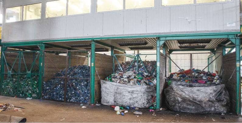 plastic recycling seggregation unit
